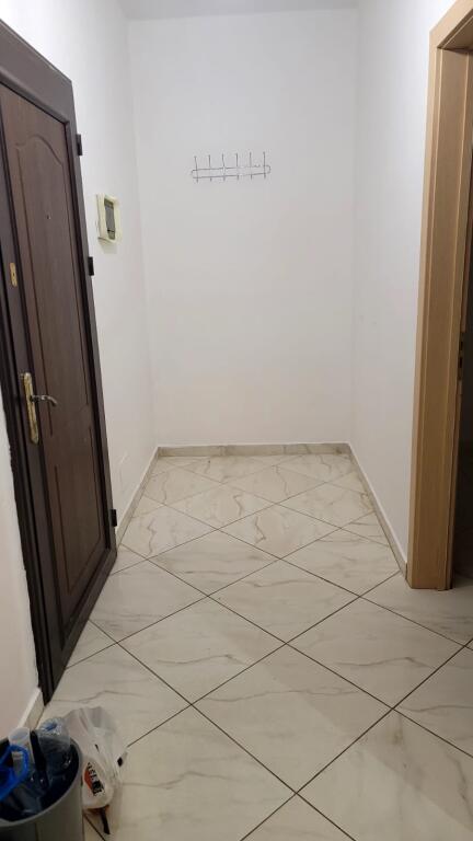 Affittasi 2+1 vuoto ASTIR TE 2 PALMAT 38.000 lek