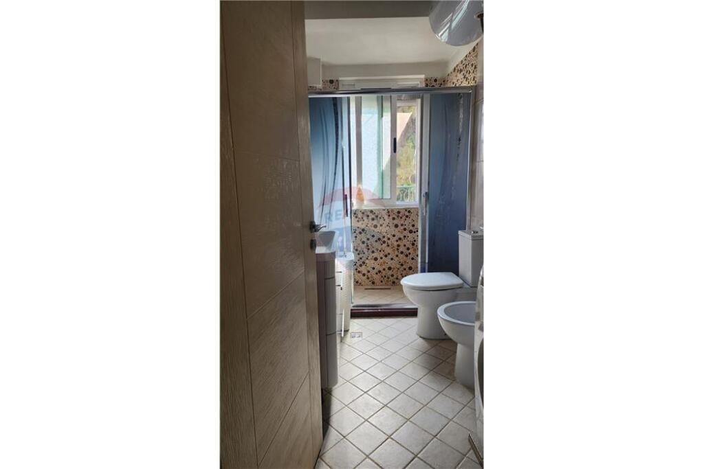 Apartament 2+1 me qera tek Zogu i Zi !