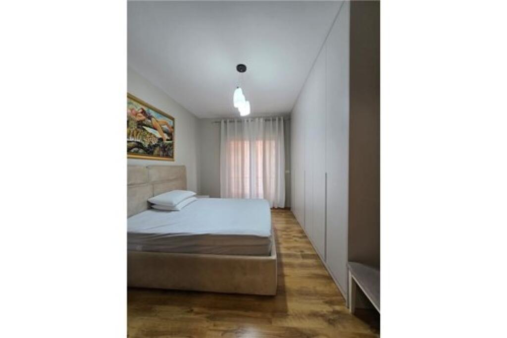 APARTAMENT 2+1 PER QIRA TEK KOMPLEKSI DELIJORGJI!
