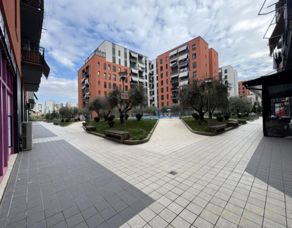 Ofrohet apartament me qira 1+1 green city