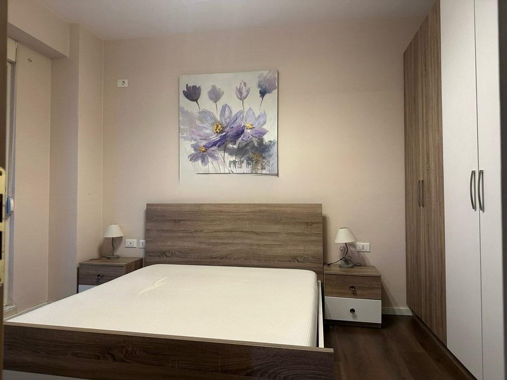 Jeto Komoditetin në Qendër – Apartament 1+1 në Komplekstin Delijorgji