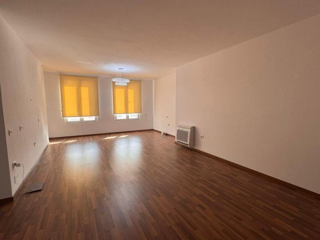 Office for rent near RTSH