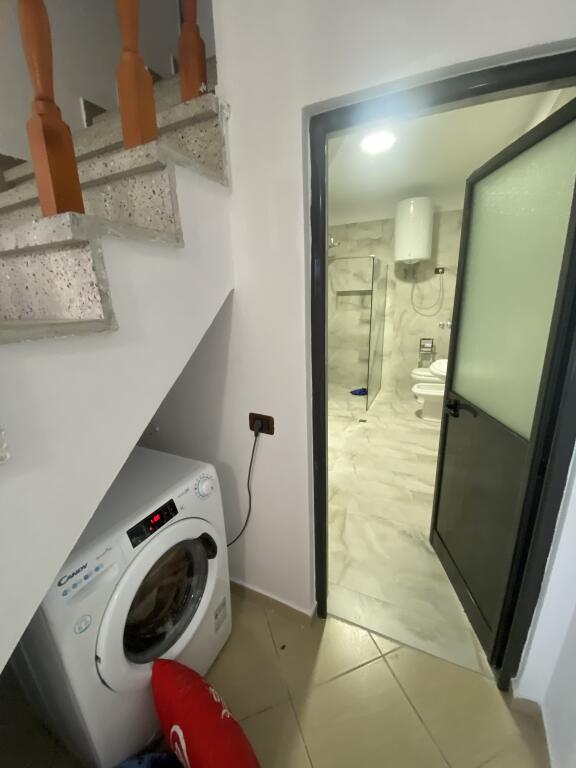 2+1,furnished at bkt sauk i ri,price 450 euro