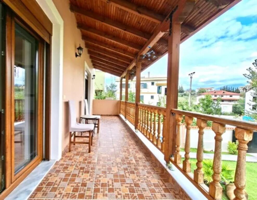 For rent: *Furnished duplex 2 floors &amp; Veranda* *(📍Ali Dem - Pasho Hysa St)* - *1,100€/month*