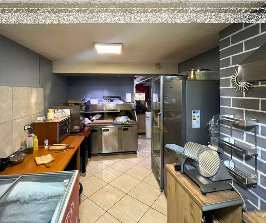 For Rent – Service Unit, Kodra e Diellit