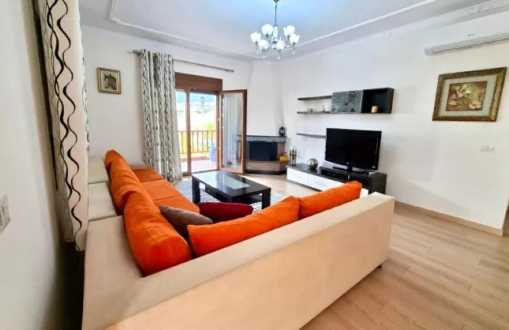 For rent: *Furnished duplex 2 floors &amp; Veranda* *(📍Ali Dem - Pasho Hysa St)* - *1,100€/month*