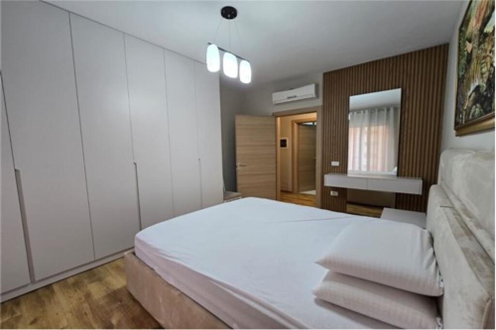 APARTAMENT 2+1 PER QIRA TEK KOMPLEKSI DELIJORGJI!
