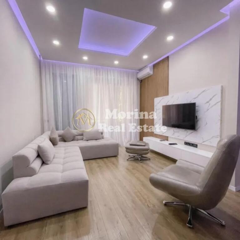 Qera, Apartament 2+1, te Pazari i Ri, 1000 euro/muaj