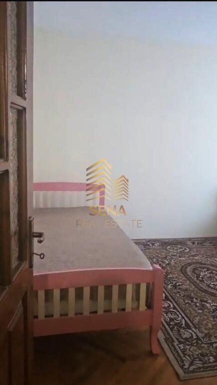 Qira, Apartament 3+1, Bulevardi Zogu I, 650 Euro/Muaj