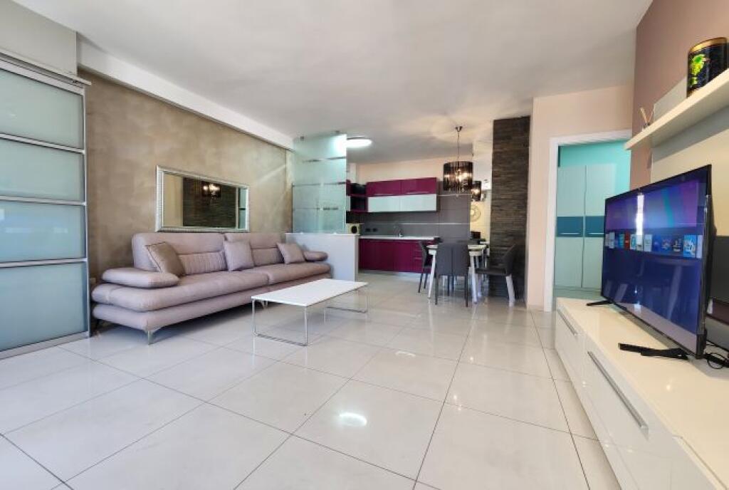 ✨ In affitto: *3+1 &amp; 2 Balconi * (📍Centro - Nuovo Bazaar)* Posizione PREMIUM *650€/Mese* (Sup. 100m2) 🔥