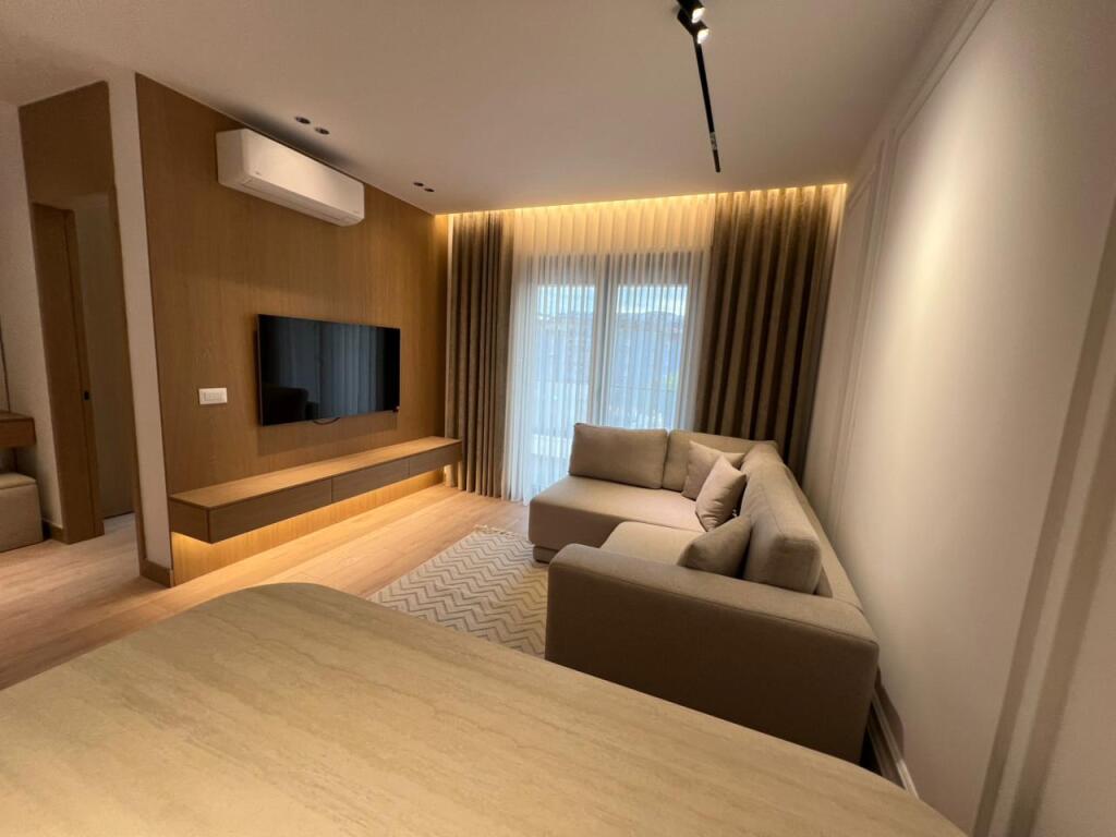 APARTAMENT 1+1+parking PER QERA TEK KOMUNA PARISIT