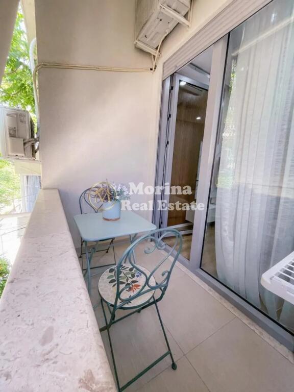Qera, Apartament 2+1, te Pazari i Ri, 1000 euro/muaj