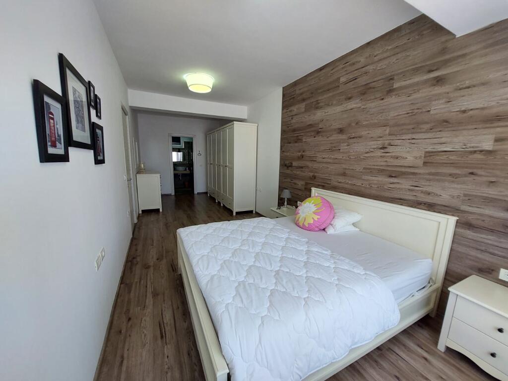 Apartament 2+1 me Post Parkimi – Me Qira 📍 Kodra e Diellit
