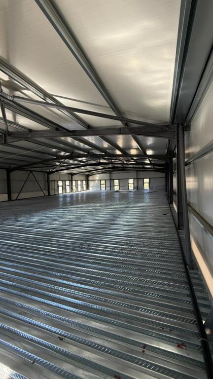 INDUSTRIAL WAREHOUSE FOR RENT – LAKNAS 📍 300 m from Rruga e Rinasit