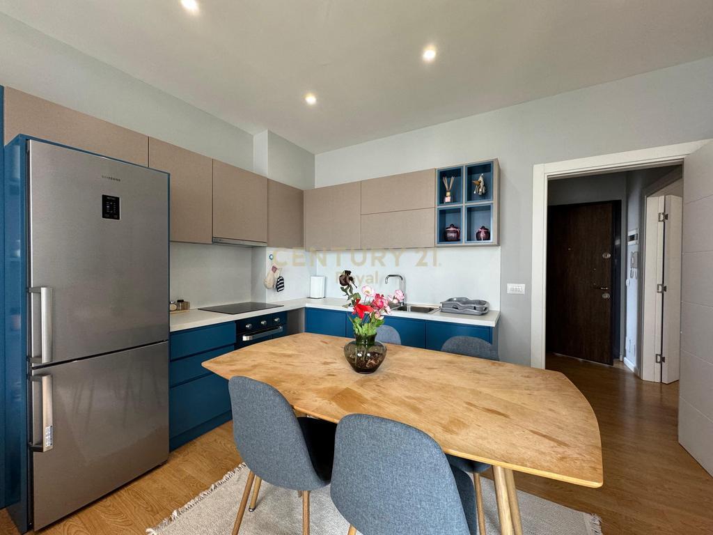 Jepet me Qira Apartament 1+1 pranë 21 Dhjetorit, Tiranë