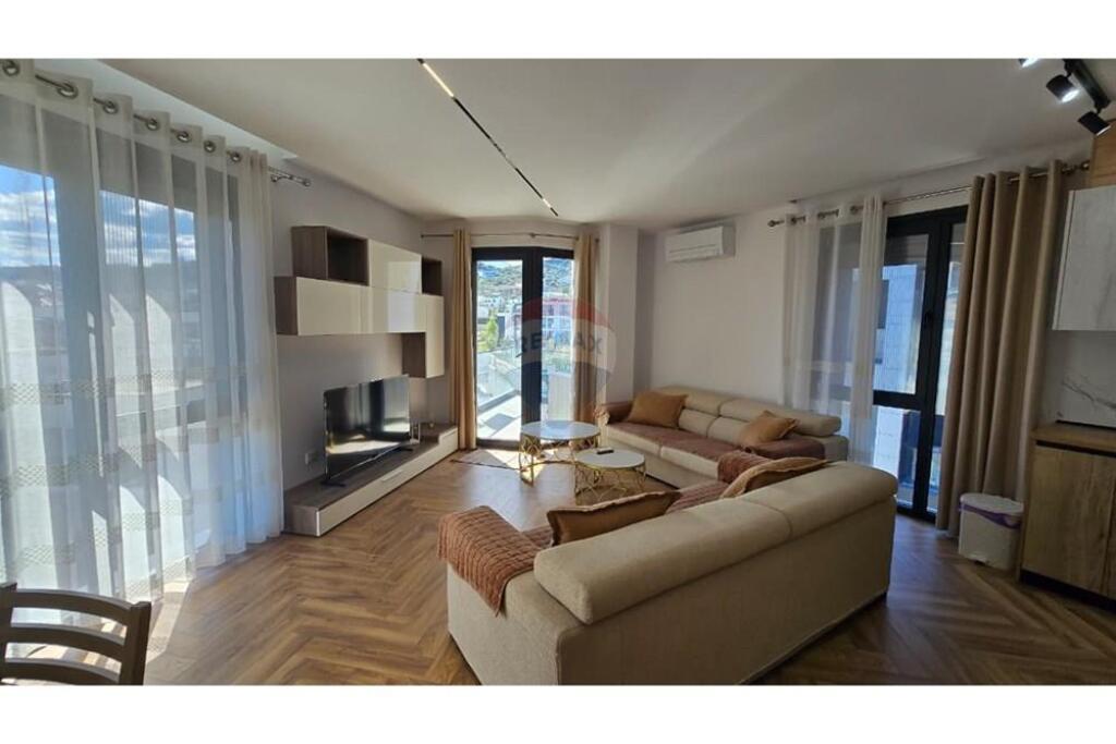 Apartment (2+1+2) for rent at Liqeni i Thate