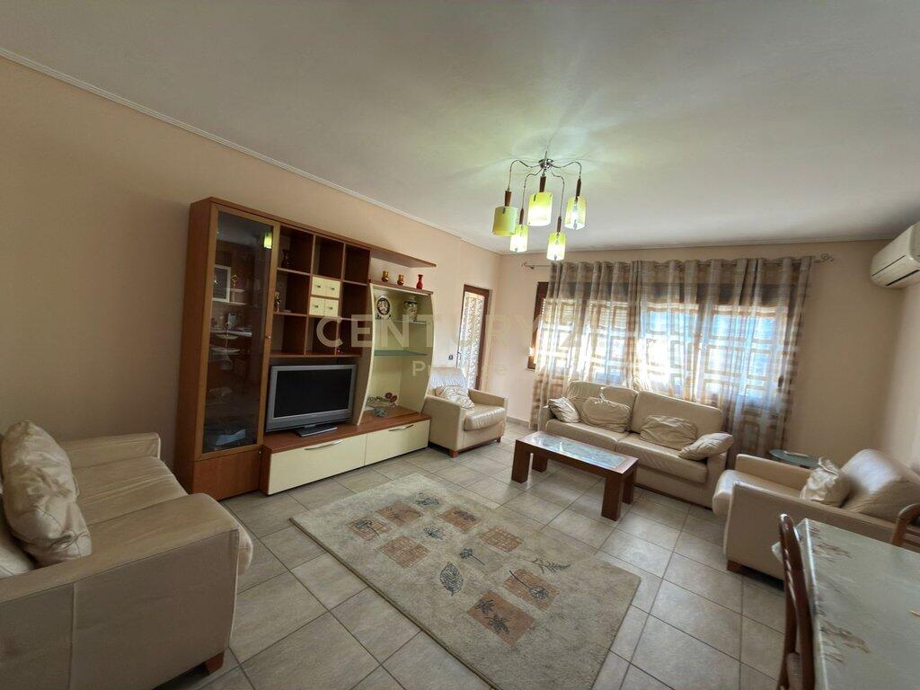 Apartament 2+1+2 me Qira pranë Ambasadës Amerikane