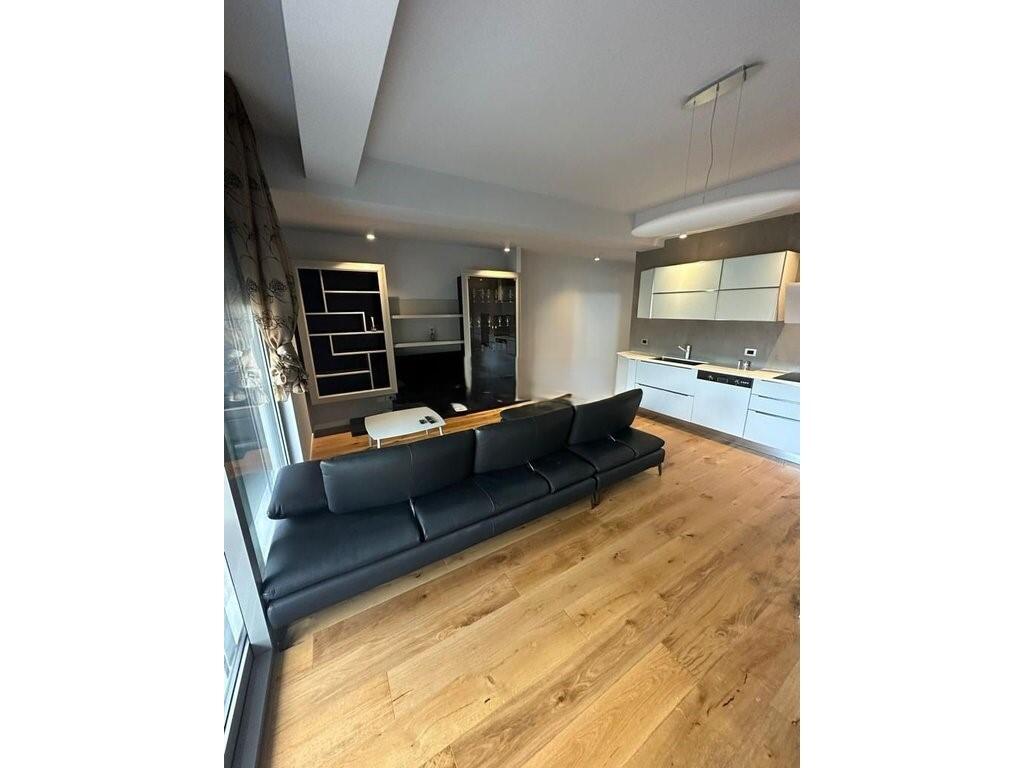 Appartamento 1+1 in Affitto a Ish Garda 1.000 € /Mese