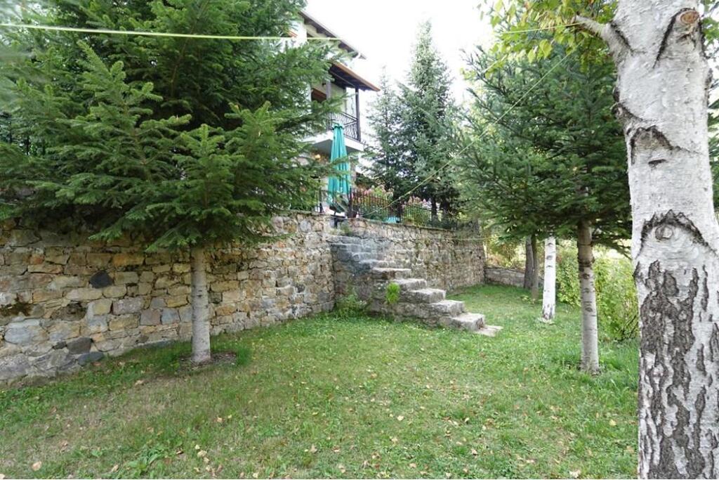 OKOZION, Inn for sale in Voskopoje!