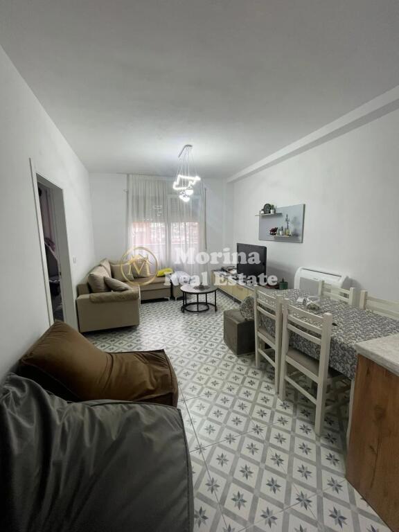 Affitto, Appartamento 1+1+Blk+Posto Auto, Yzberisht, 510 euro/mese.
