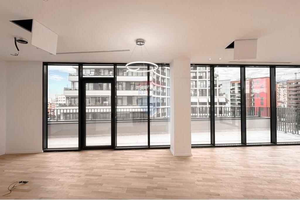 APARTMENT 2+1 LAKE VIEW