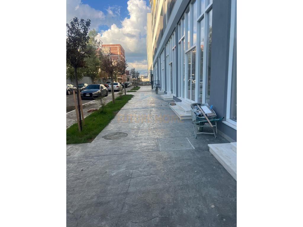 In vendita, Appartamento 2+1, Complesso Univers City, Tirana.