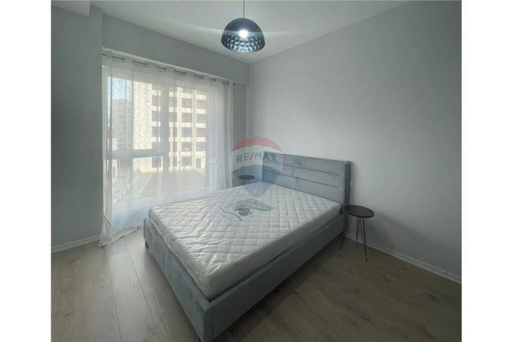 Apartament 1+1 me qira tek Kompleksi Kontakt!