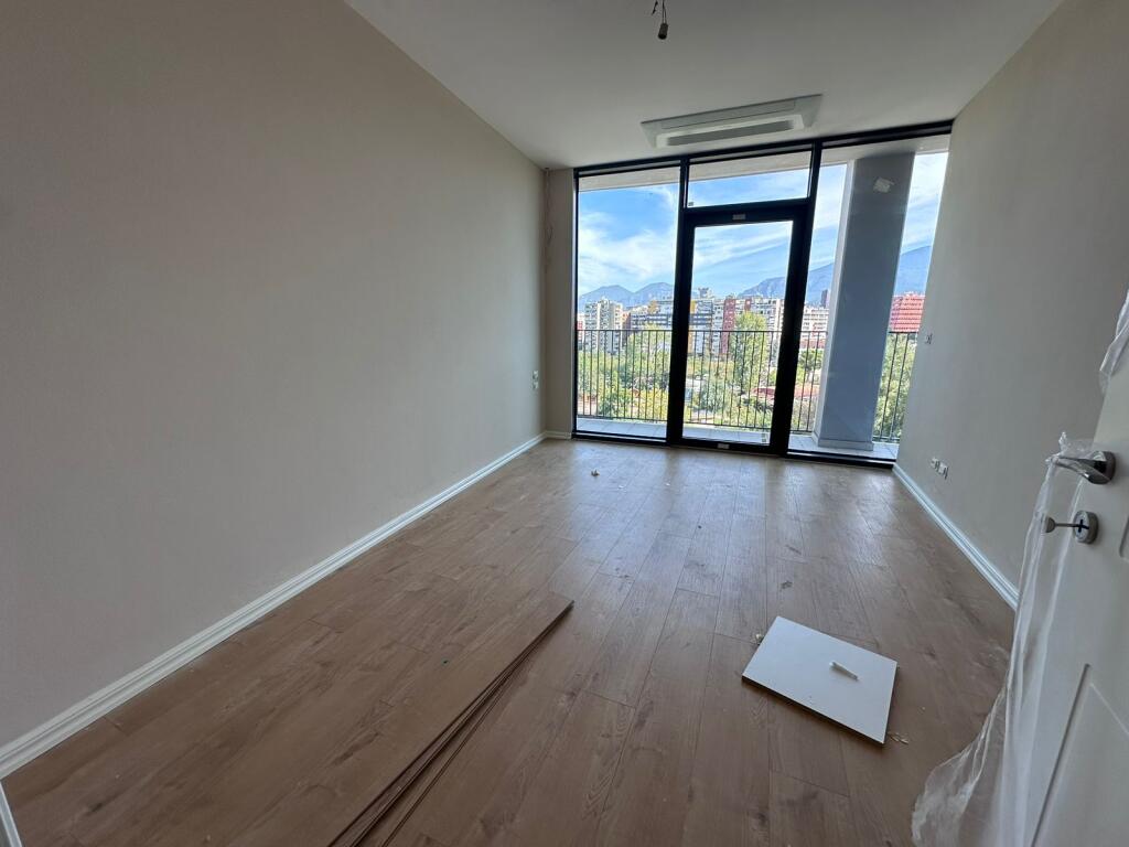 Apartament ose zyrë për qera 2+1+depo - Lake View Residence