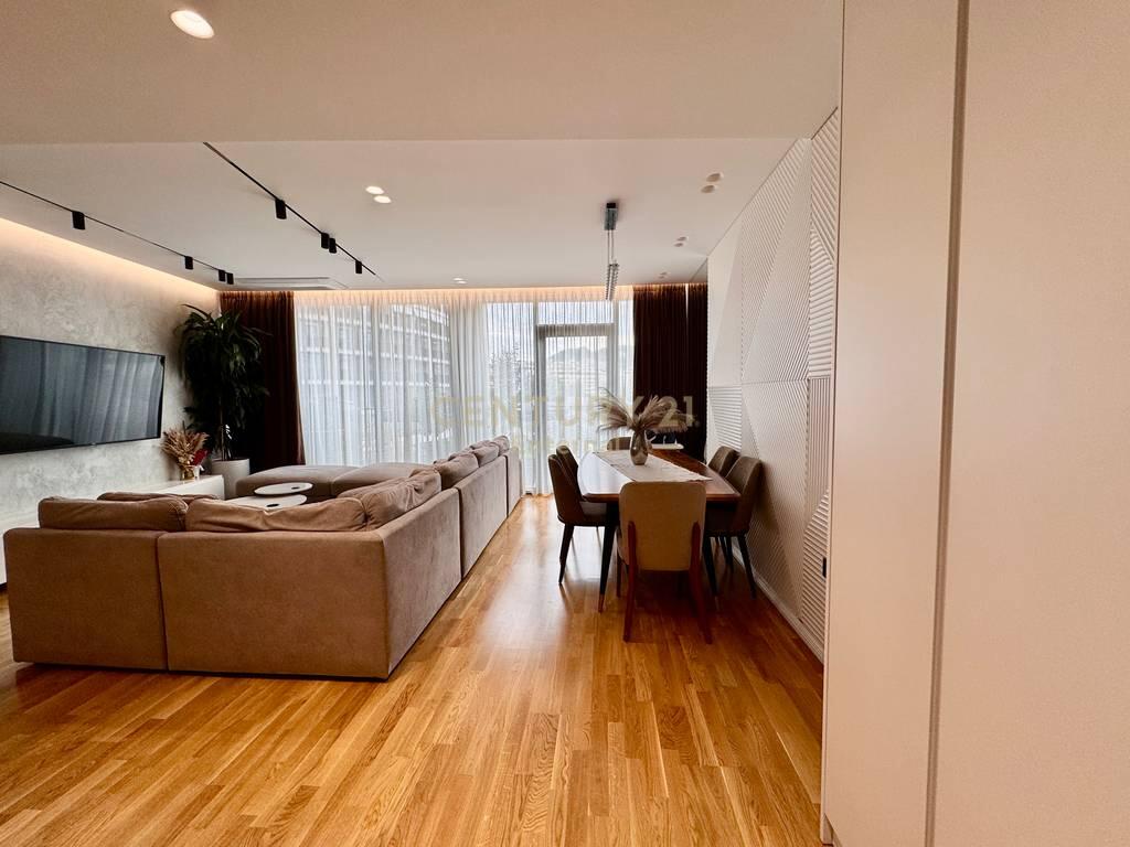 Apartament 2+1+2 + Post Parkimi per shitje ne Lake View Residence