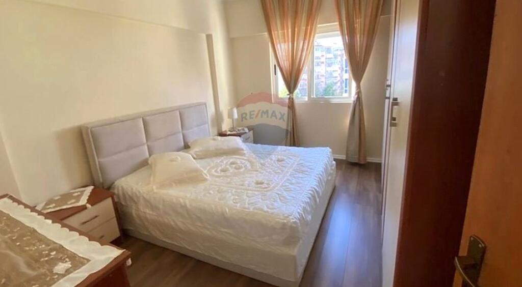 2+1 for rent at Komuna Parisit