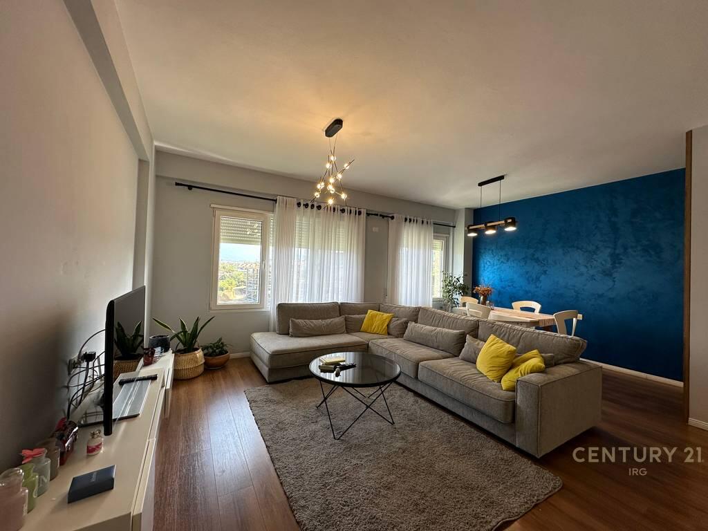 Duplex presso Residenza Kodra e Diellit 2! 1.000 € /Mese