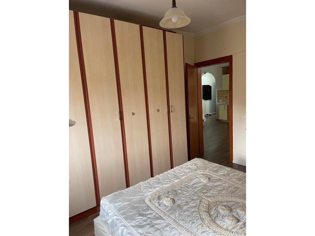 APARTAMENT 2+1 PER QIRA NE KOMUNE TE PARISIT 700 € /Muaj