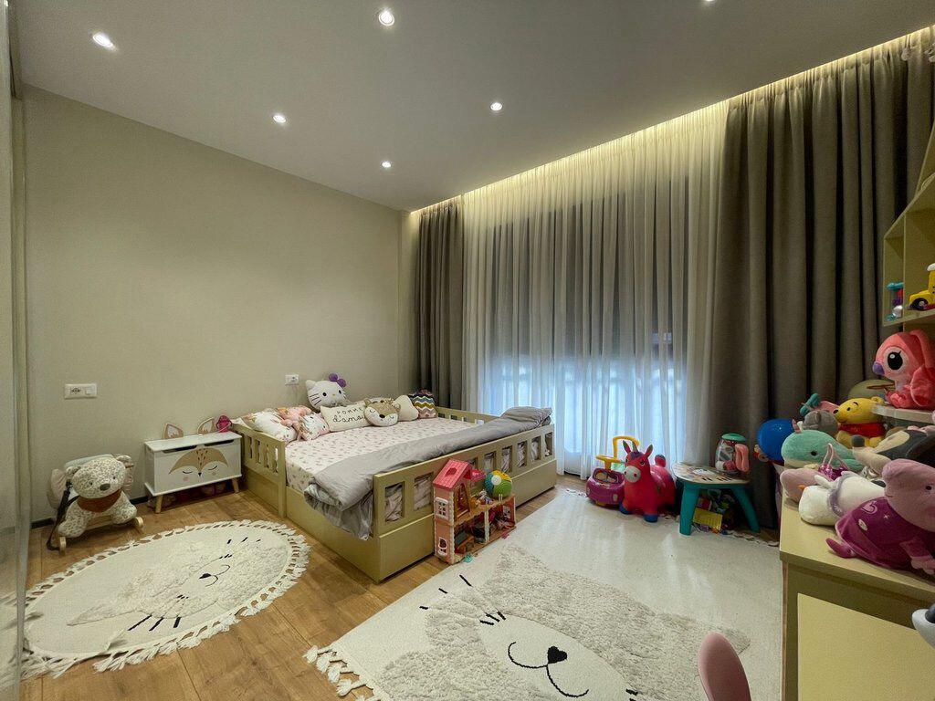 Apartment for sale 2+1+2+parking - Dry Lake