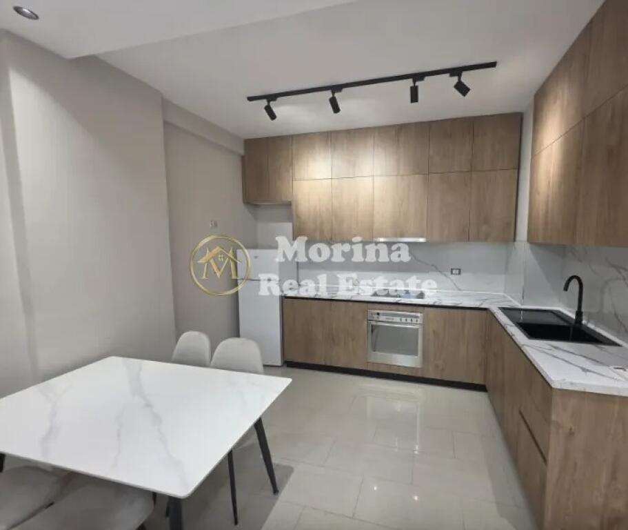 Qera, Apartament 2+1+2, Astir, Unaza e Re – 600 euro/muaj