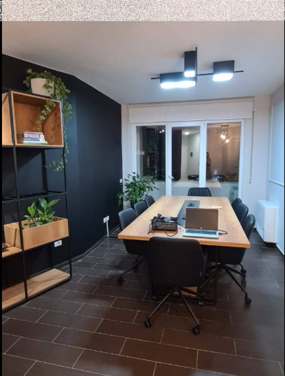 Affittasi locale 2+1+2 in via Kosovareve, Le Bon
