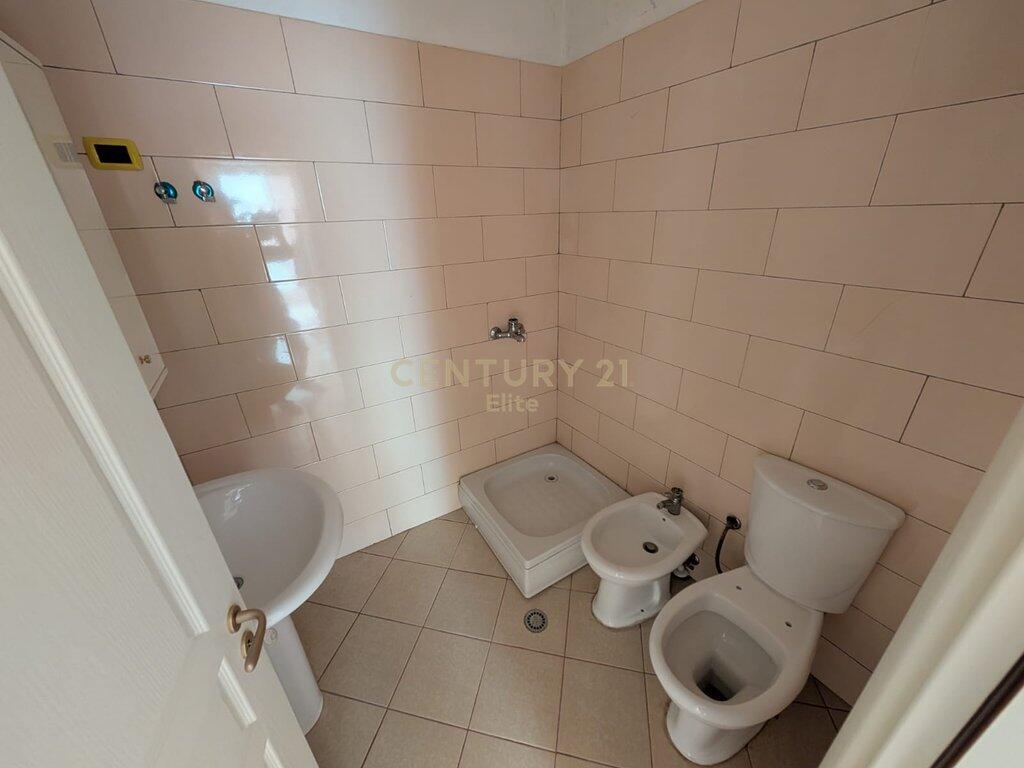 Apartment 2+1+2 for sale at Cabej Buildings in YZBERISH. EL121350