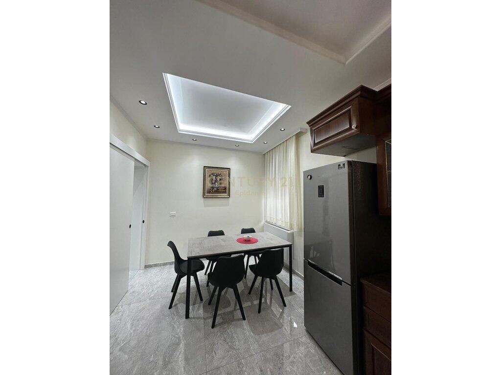 SI AFFITTA IL SECONDO PIANO DI UNA VILLA, PLEPA DURRËS !!