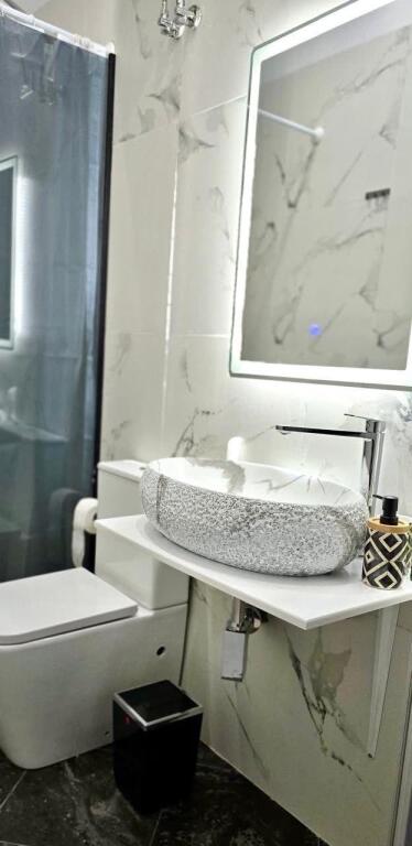 🏡 Studio Apartment for Rent – Rruga e Dibrës, Tirana 500 euro