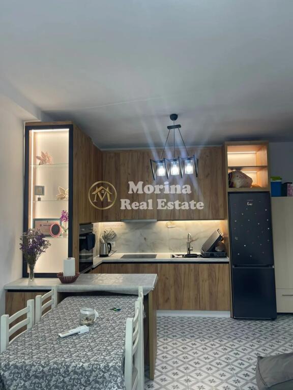 Affitto, Appartamento 1+1+Blk+Posto Auto, Yzberisht, 510 euro/mese.