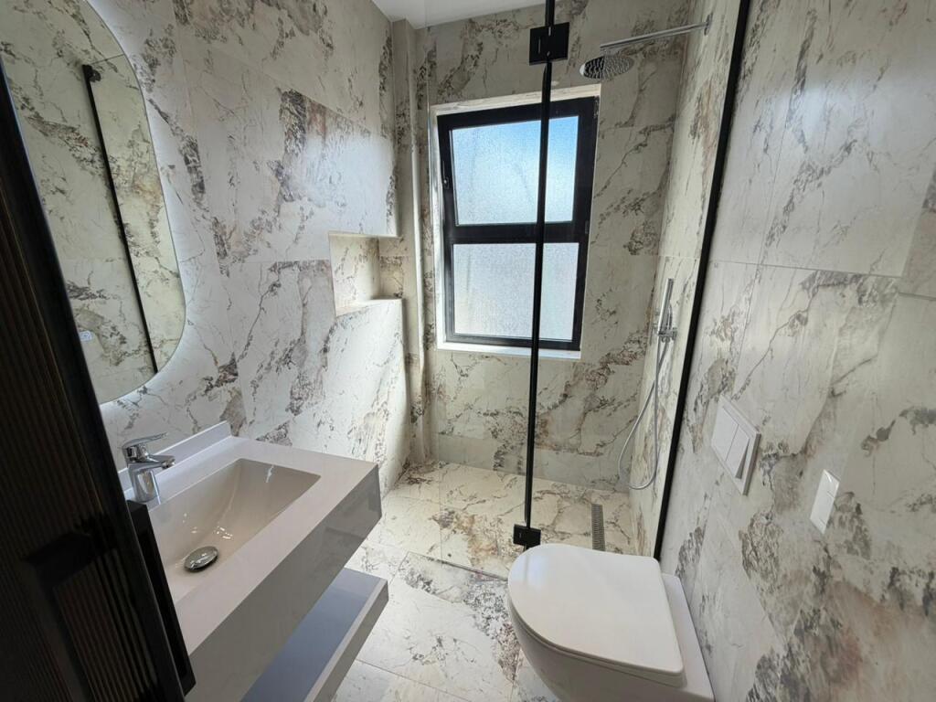 📣 Shiten Dy Apartamente – Rruga e Durrësit, pranë Ministrisë së Arsimit dhe Sportit💶 Çmimi total: 219,000 €