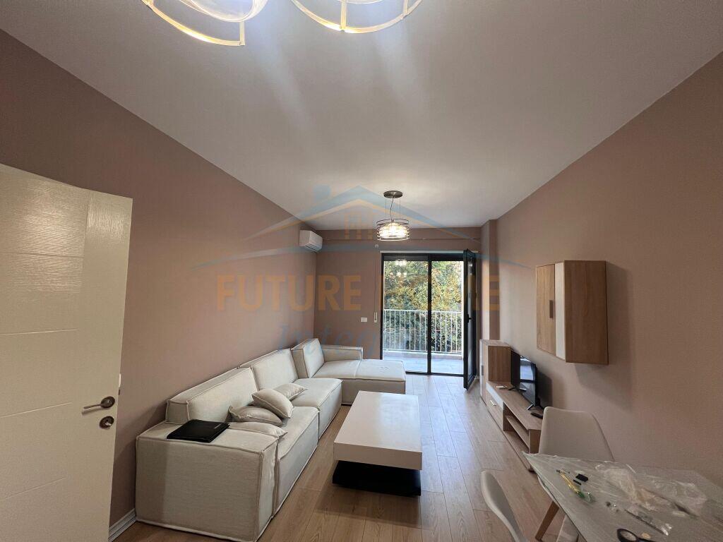 Affitto, Appartamento 1+1, Complesso ASL 2, Tirana.