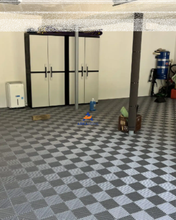 LOCALE COMMERCIALE IN VENDITA 300 M2 "TE KODRA E DIELLIT" 55.000 EURO