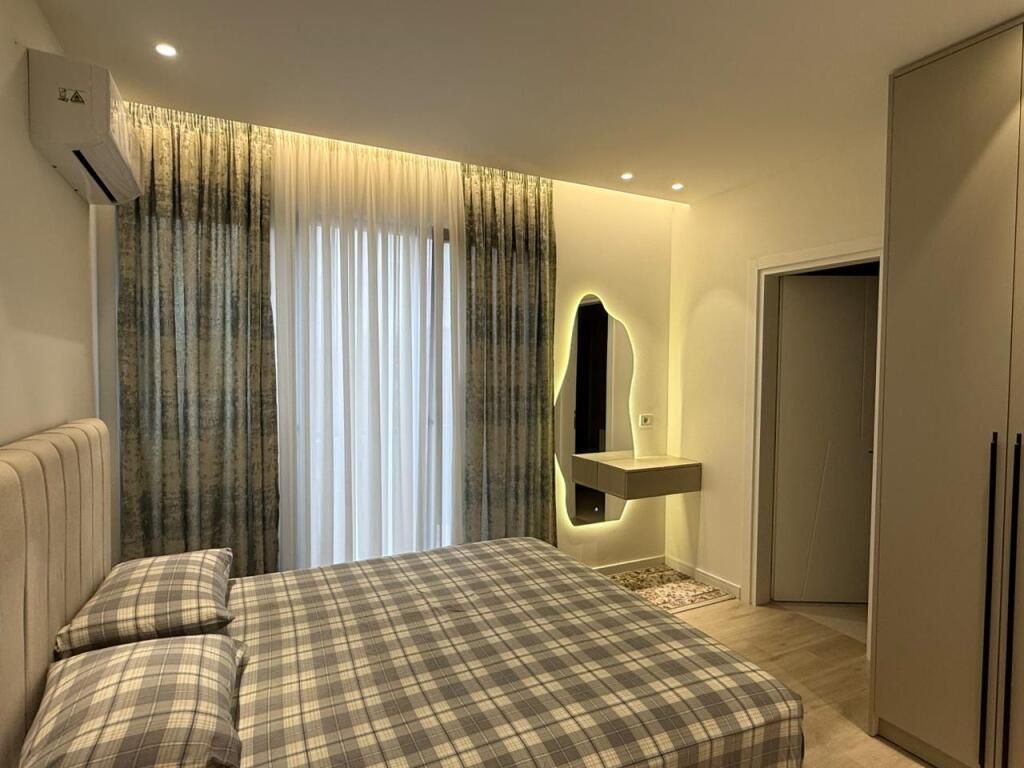 🏡 Affittasi Appartamento 1+1 📍 Don Bosko – vicino a Zogu i Zi, vicino all'Artista💶 700 € / mese