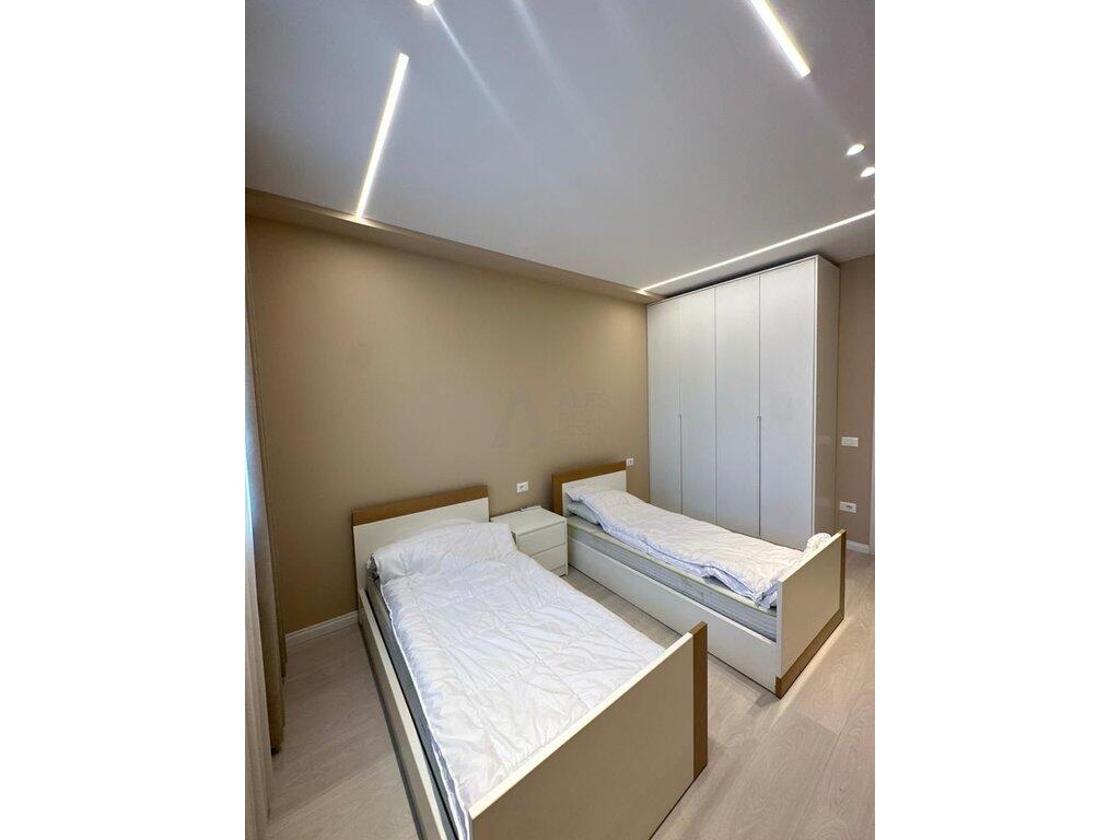 APARTAMENT 2+1+pARKIM PER QIRA