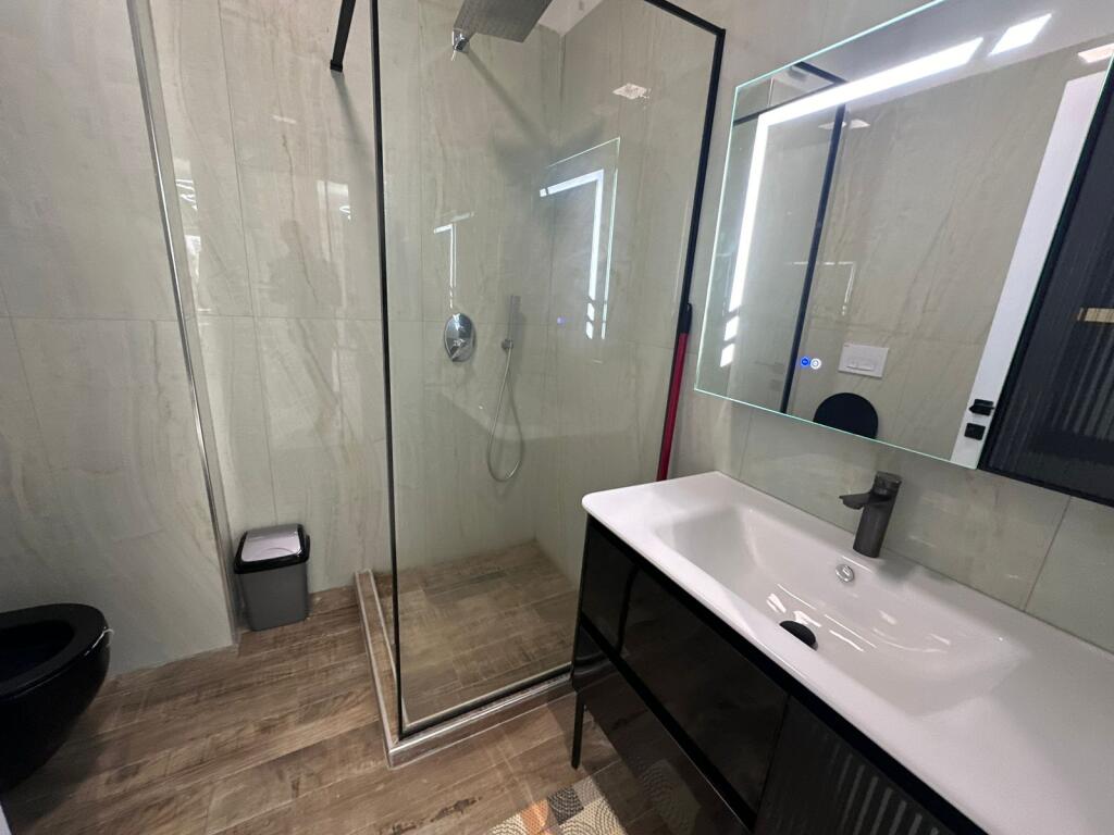 Jepet me qera Apartament 2+1+2 Lake Land Farkë , Luxury🏠