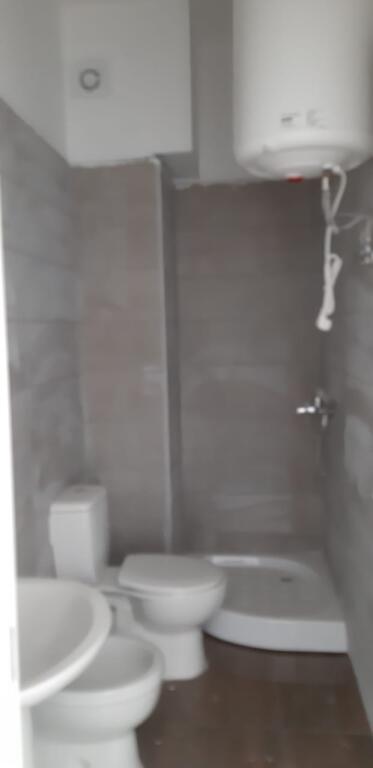 Apartament 1+1 ne qira "5 Maji"