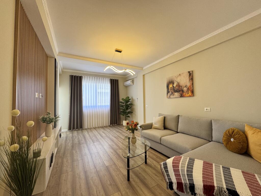 Appartamento in Vendita a Plazhi Iliria, Durazzo – 1+1 vicino all’Hotel Miki
