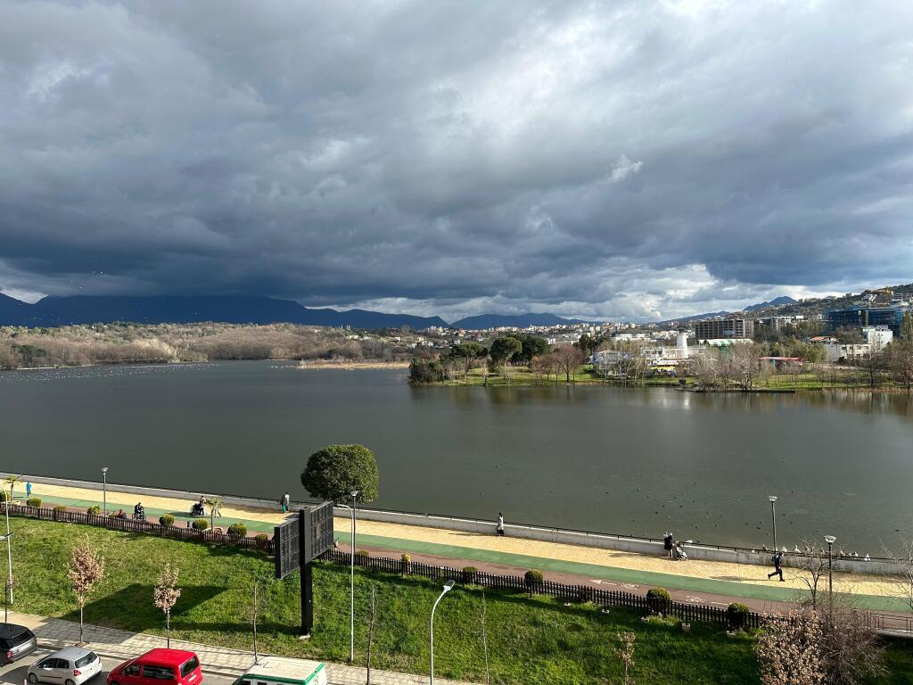 UNIQUE APARTMENT FOR SALE AT LAKE VIEW RESIDENCE