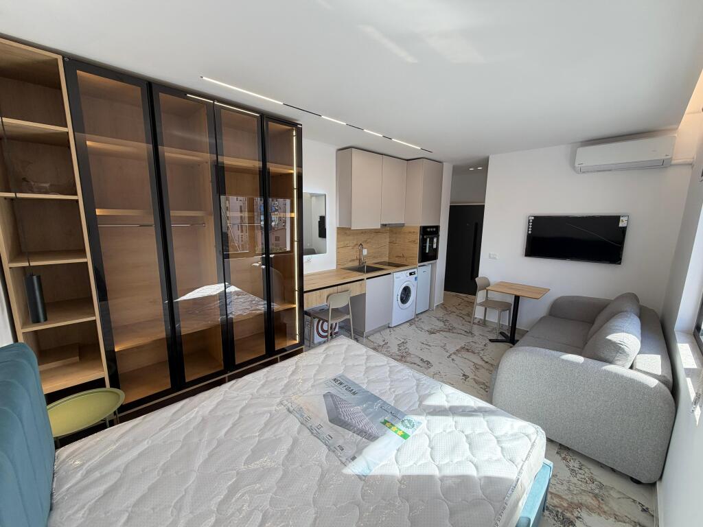Shiten 2 Apartamente Rruga e Durresit