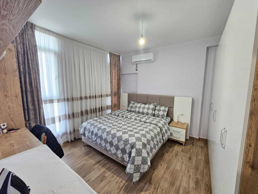 Apartament me Qera 2+1 tek Ish Fusha e Aviacionit (ID B2201515) Tirane
